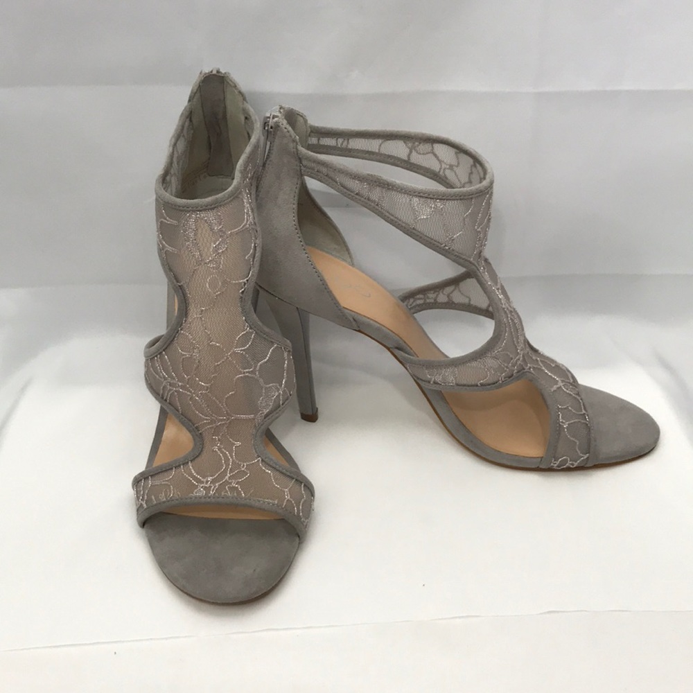 Aldo “Pertegada” Hi Heel Shoes Size 10 Silver